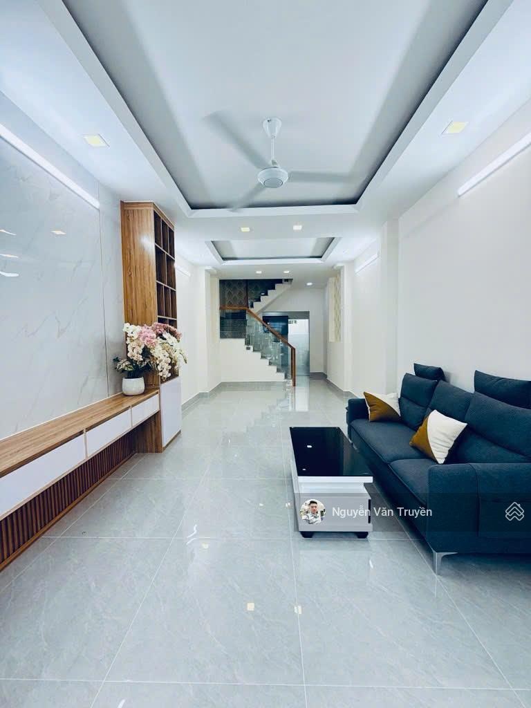 (giảm 400tr) còn 8.x tỷ - nguyễn văn đậu - 2 tầng 70m - tặng nội thất - hẻm xe hơi.