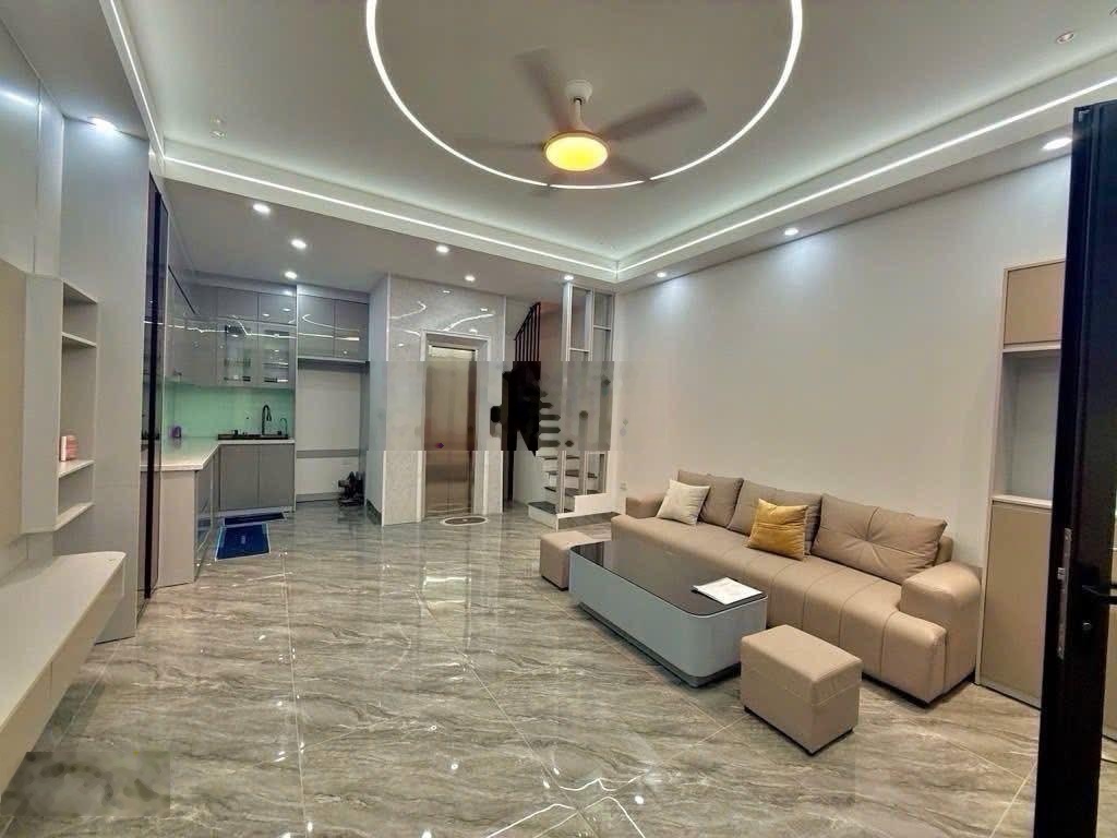 Bán Nhà 35m 7,6 Tỷ Ô Tô Đỗ Cửa 6 Tầng Thang Máy Sát Tây Nam Linh Đàm Gần Trường Cấp 1 Linh Đàm