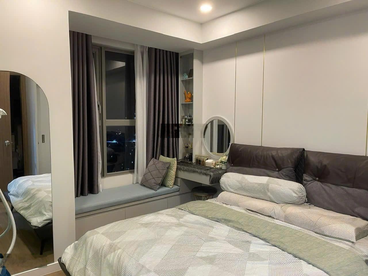 Cần chuyển nhượng gấp căn hộ cao cấp Park View Bình Thạnh 72m2