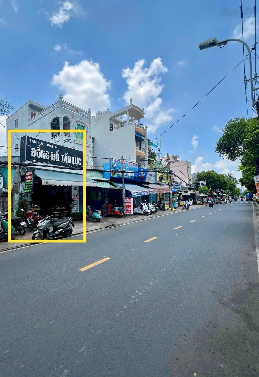 Bán đất mặt tiền đường lê văn lương phường tân hưng, quận 7 dt:6 x 23m (nở hậu 6,4m) giá 27,5 tỷ