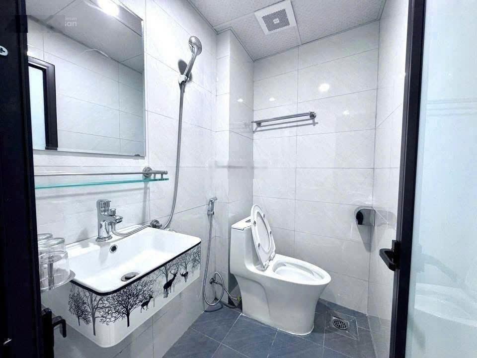 Cần bán gấp nhà 70m2 khu dịch vụ tân tây đô xây 4 tầng kiên cố