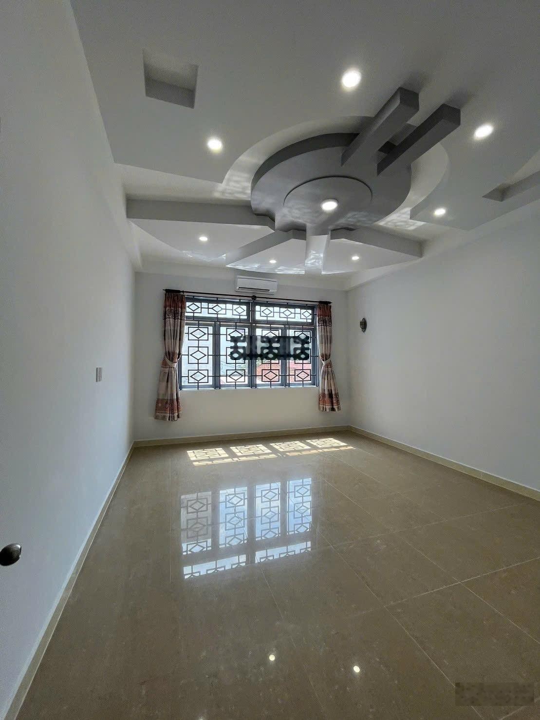 Bán nhà mới mặt tiền ngang 4m5 KDC Bình Phú 1 Quận 6