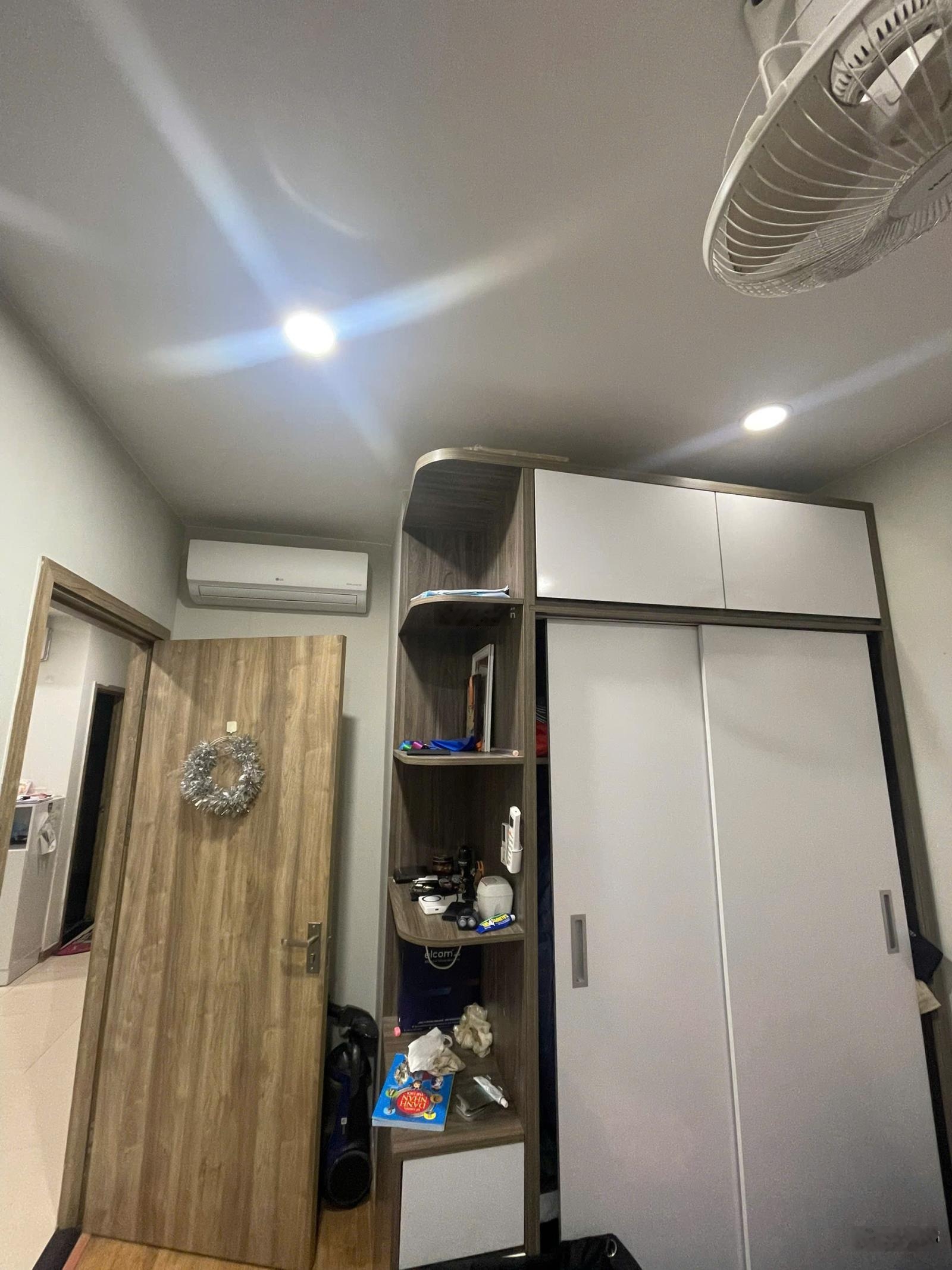 Anh ấy mua được 3 ngủ cần bán gấp 2 ngủ 1 vệ sinh tòal xuân mai complex .sdt : 0978906492