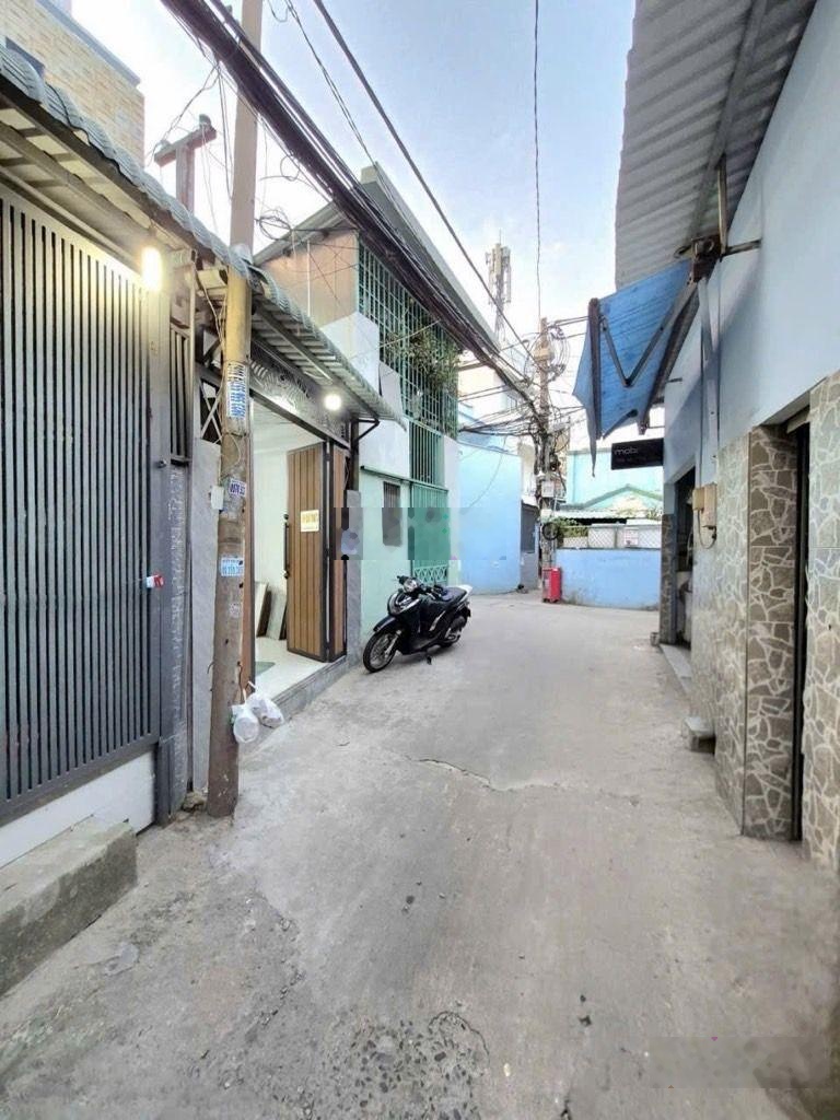 Bán nhà đẹp đón tết-giáp Phú Mỹ Hưng-40m2 3PN-SHR ko quy hoạch-nhỉnh 4tỷ