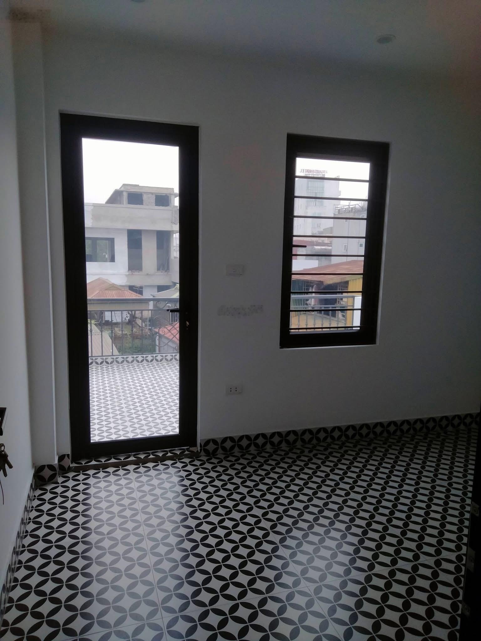 Cực hiếm, nhà phố Văn Miếu, dân xây mới koong, thang máy, căn góc 3 thoáng, gần oto, tặng NT ở ngay