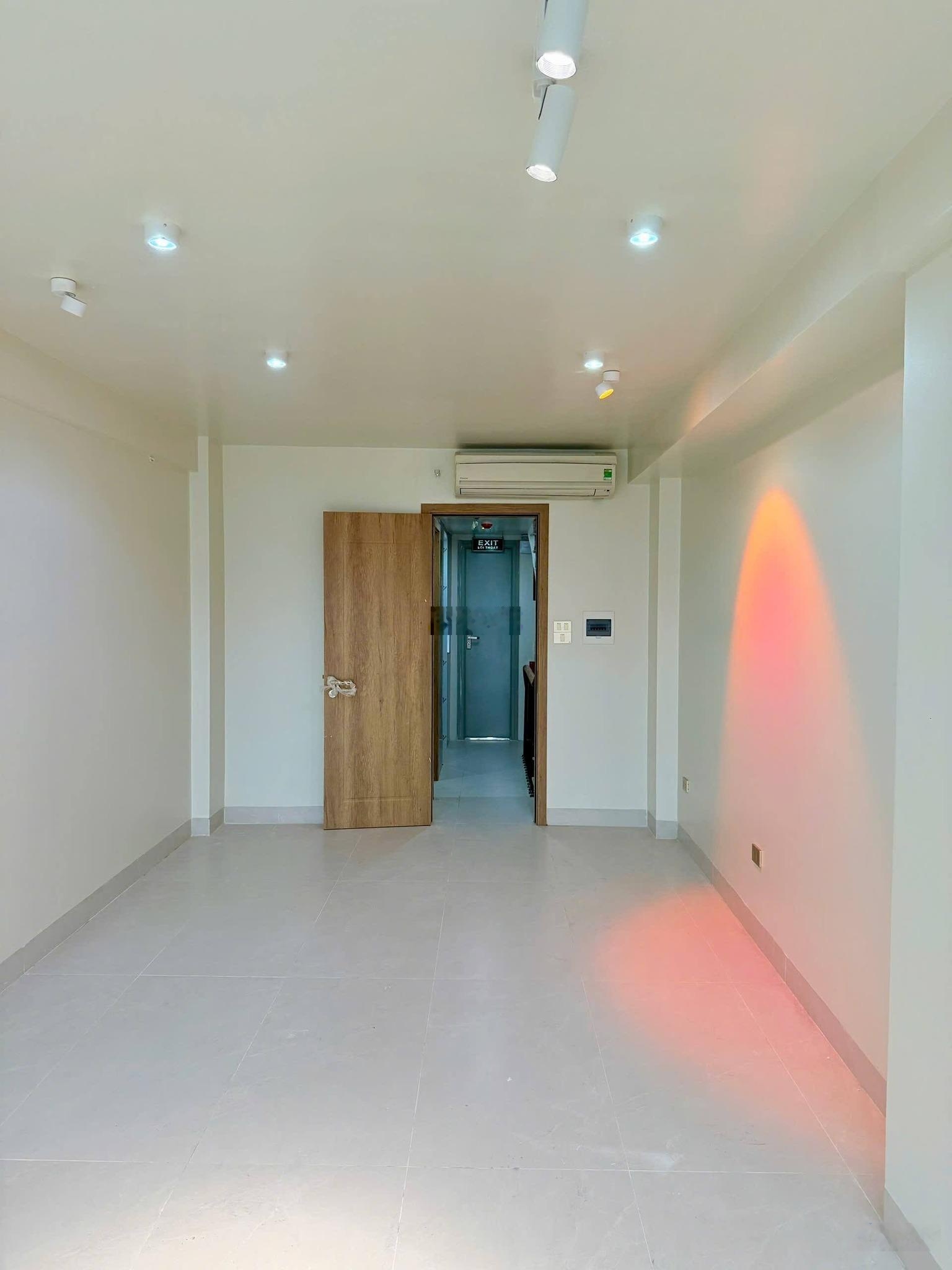 Bán nhà mp đường bưởi ba đình dt 46m x 9t x mt 3,5m giá 31,9 tỷ có thương lượng