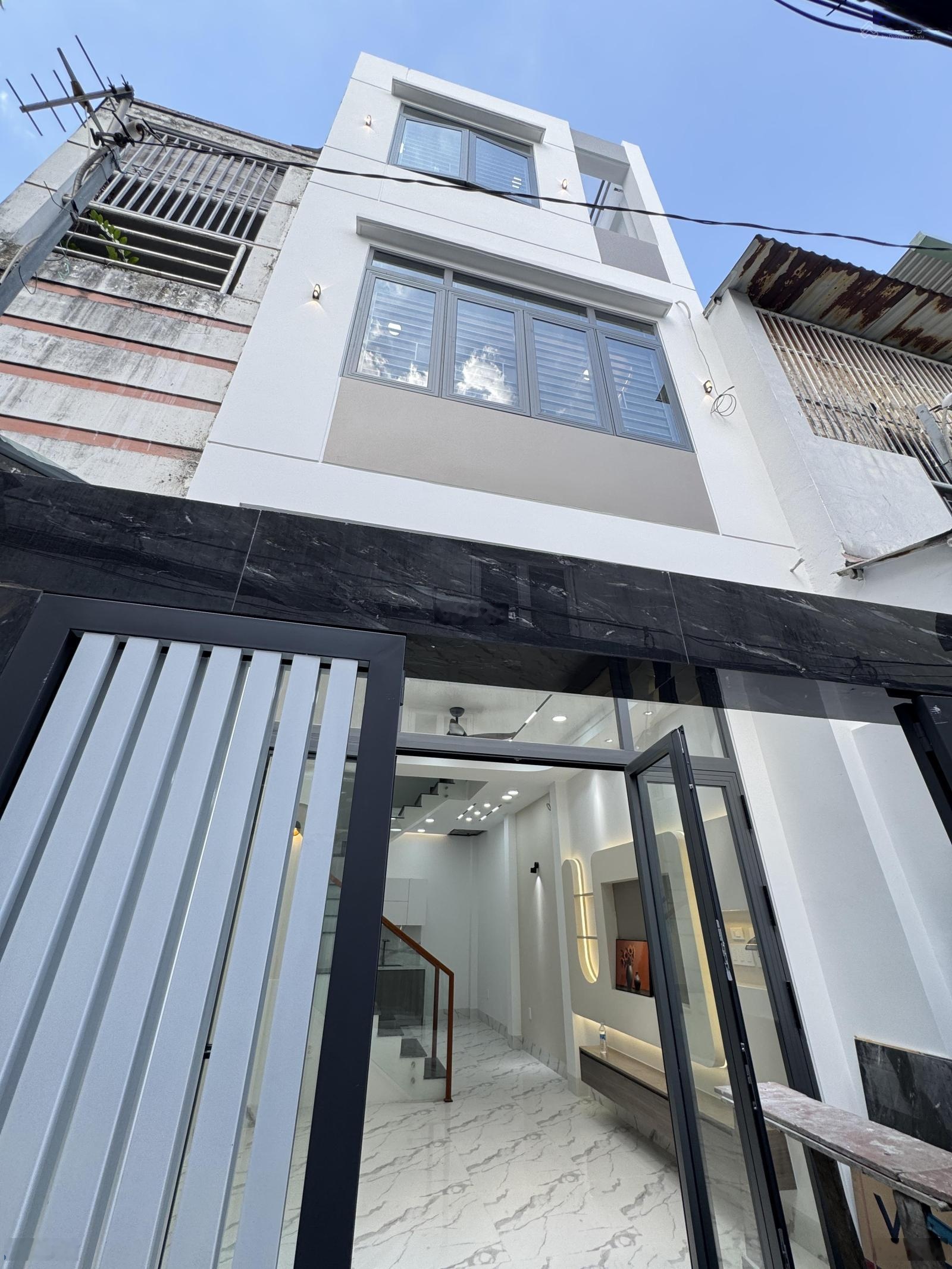 nhà xây mới chào xuân- 4 phòng ngủ- đúc kiên cố- vị trí siêu hiếm- ngay chợ An Nhơn - Dương Quảng