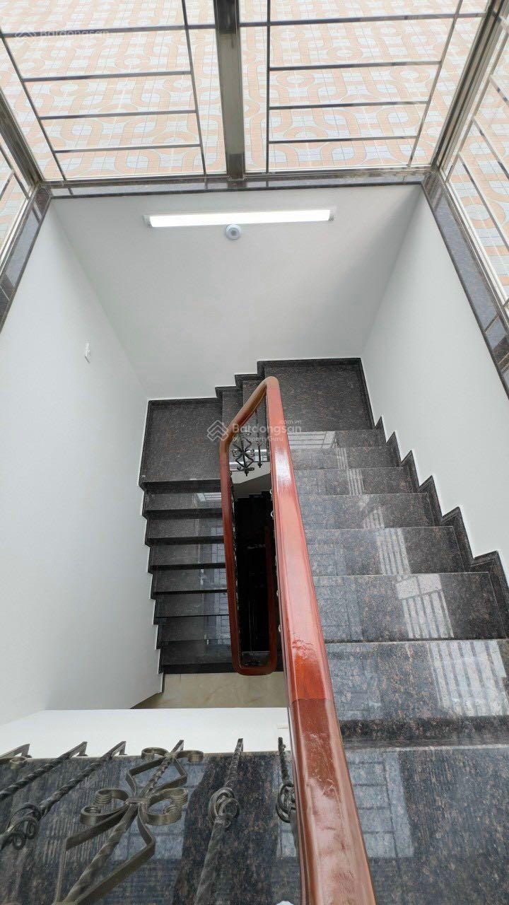 Chính chủ bán liền kề căn góc kinh doanh sầm uất mặt Tố Hữu thuộc dự án Him Lam Vạn Phúc