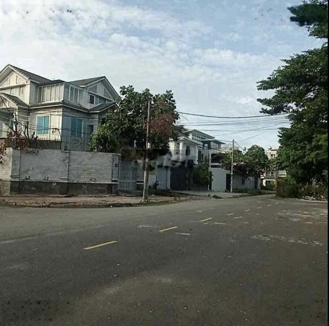 Chủ kẹt tiền bán đất giá cực tốt 3,4TỶ ở KDC Quận 8. Sổ hồng trao tay, DT 92m2, ngang chuẩn 5m, PLC