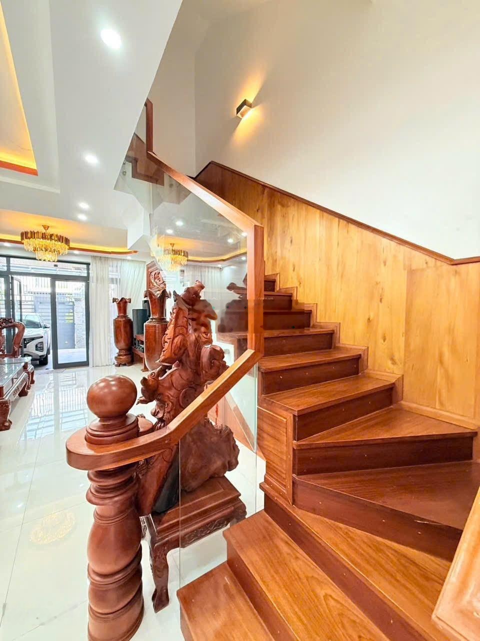 Bán nhà 3 tầng Mỹ Gia gói 7 full nội thất gỗ vipp chỉ 8,8 tỷ ( còn thương lượng)