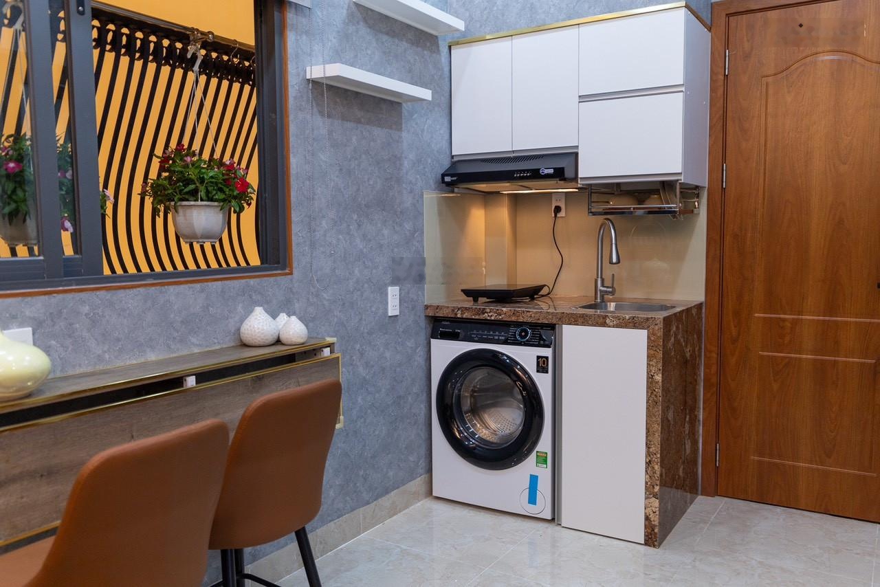 Ngang khủng! Khu sang Trần Đình Xu, Quận 1 - (8,2 x 13m) - KC sẵn 5 tầng - Giảm còn 23,9 tỷ TL