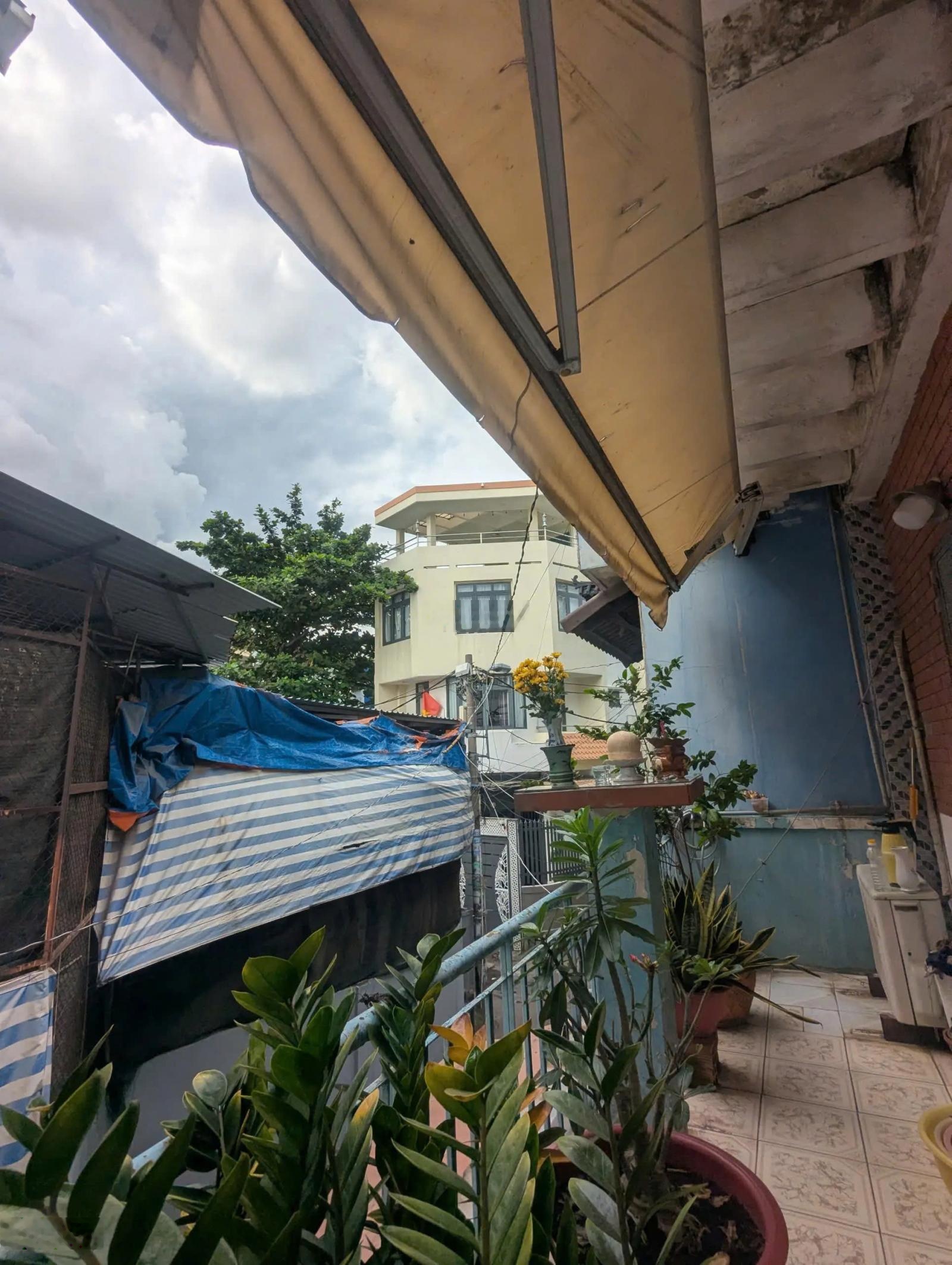 Chỉ 10 tỷ (4,5m x 16m) DTCN 70m2 góc 2MT vuông vức cực hiếm tại khu Phan Đăng Lưu