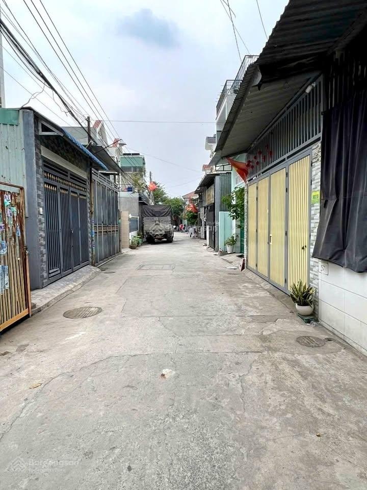 Lô đất sổ riêng giá RẺ gần ngã ba Ông Xã, trung tâm Dĩ An