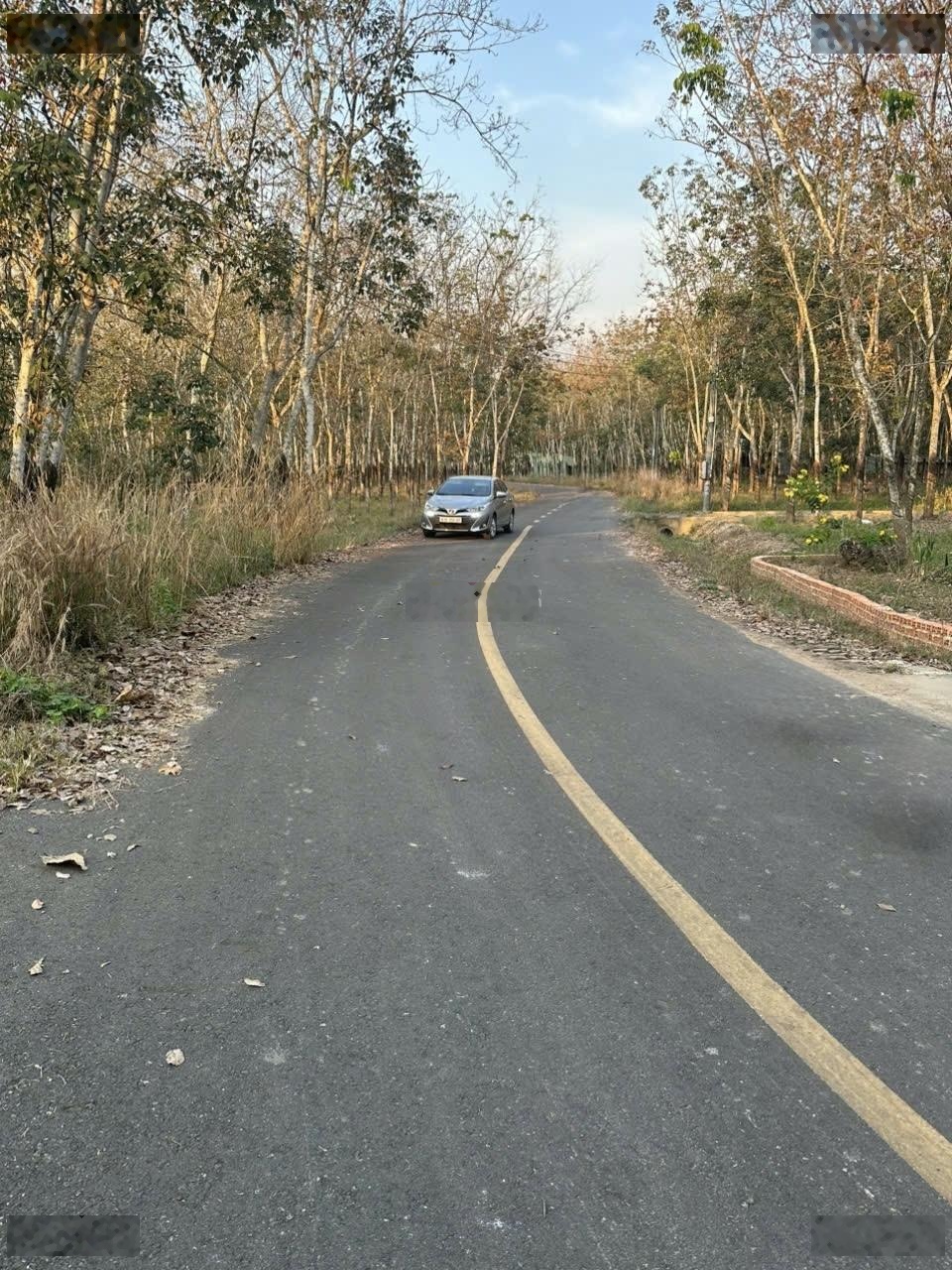 Bán đất QH SKC Long Nguyên tổng diện tích 23000m2 giá rẻ nhất khu vực , khách mua đầu tư IB e nhé