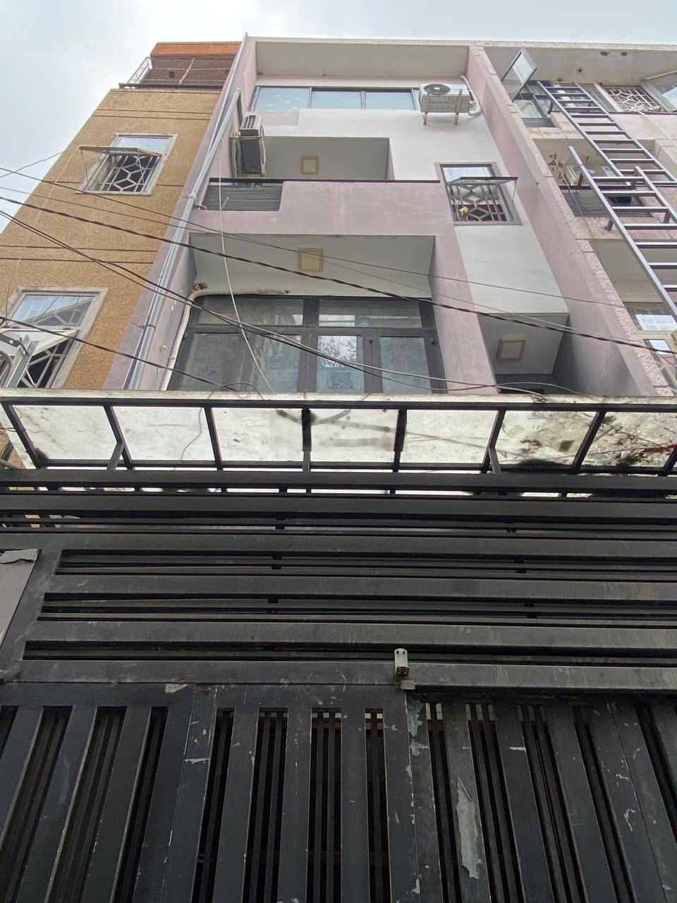 Hiếm nhà đẹp 8 phòng, 58m2, hẻm xe hơi, gần Hàng Xanh