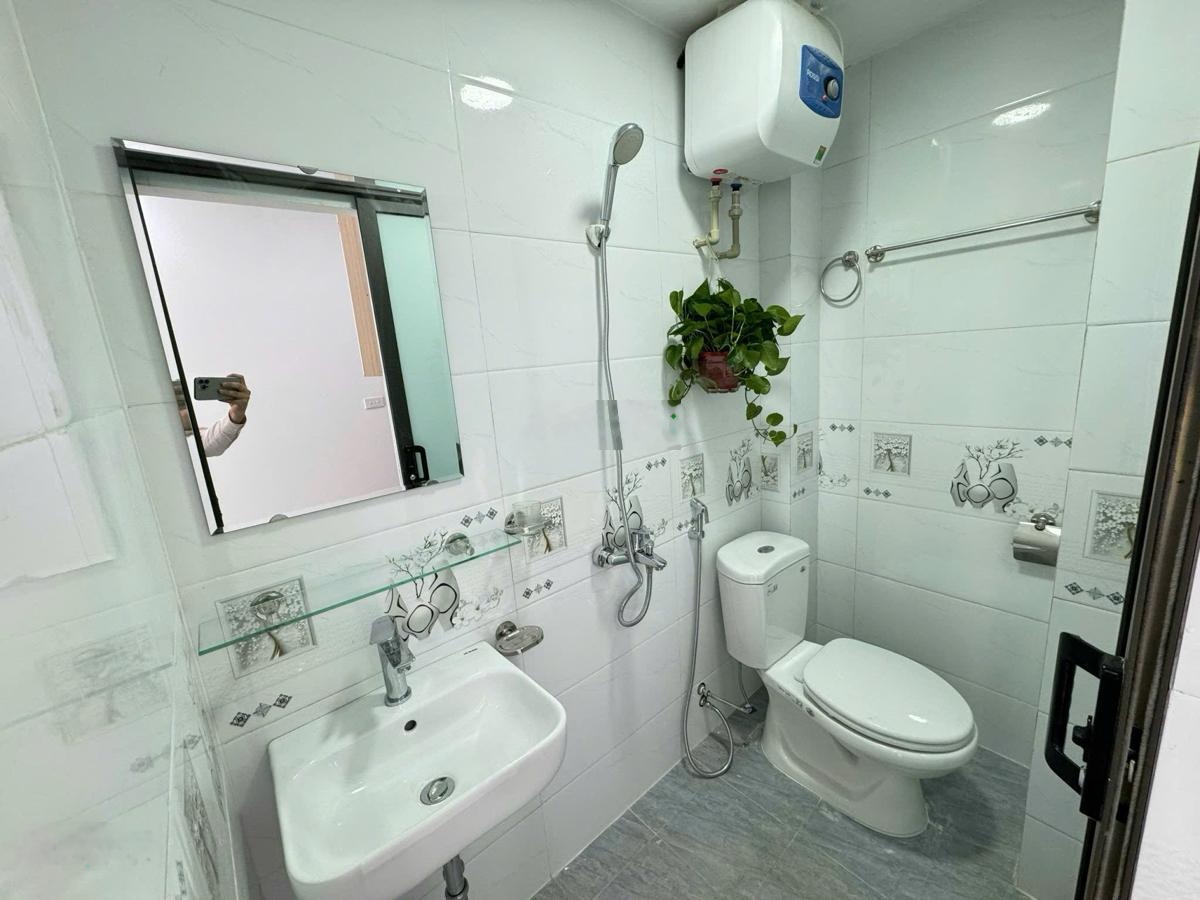 Căn hộ dòng tiền Mỹ Đình 90m2-10 tầng-31 phòng kk full đồ-2 mặt ngõ thoáng trước sau-dt 130tr/tháng