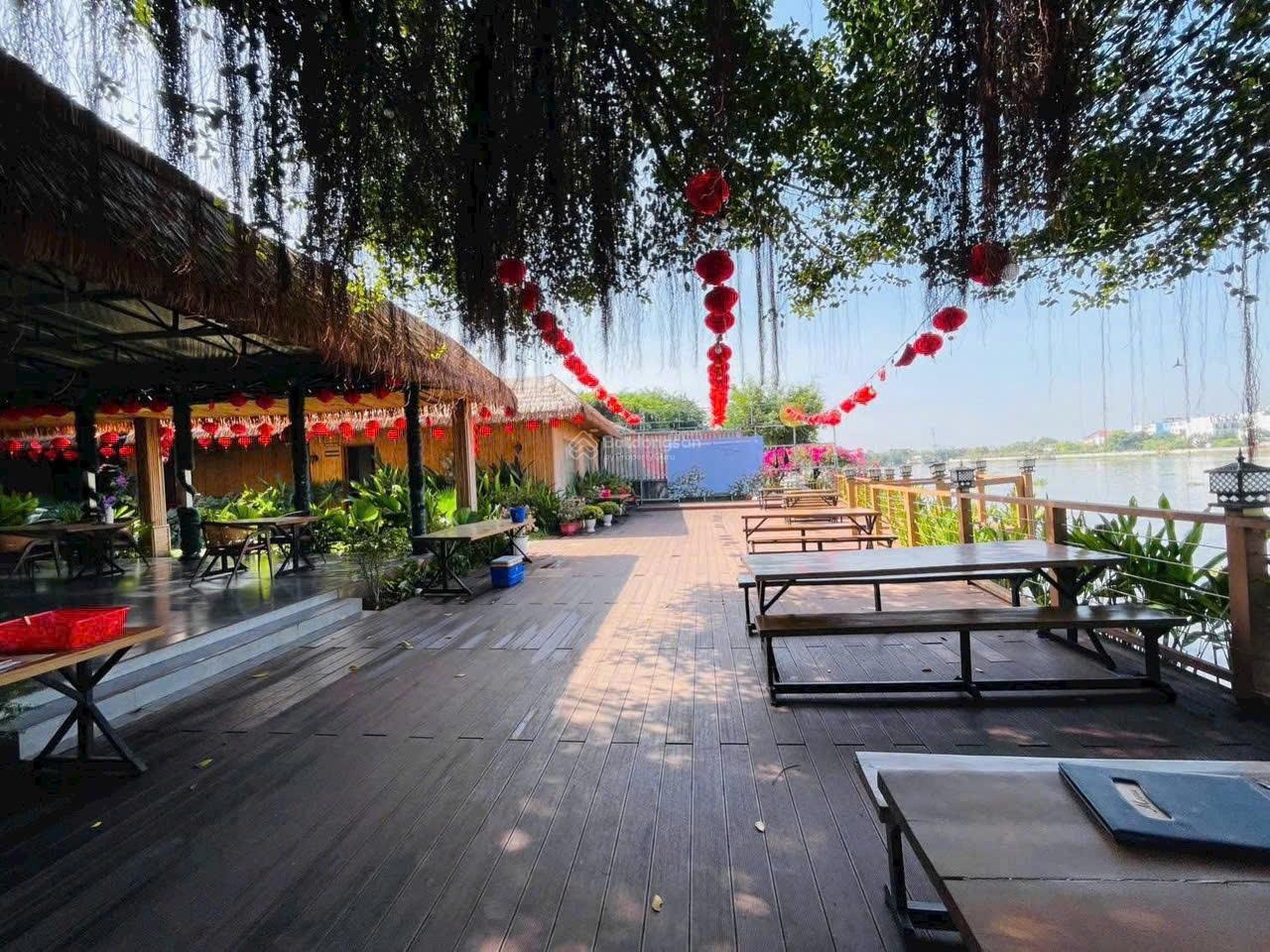 Bán nhà hàng âm Giao toạ lạc tại Bình Dương. LH Điệp 0903070684