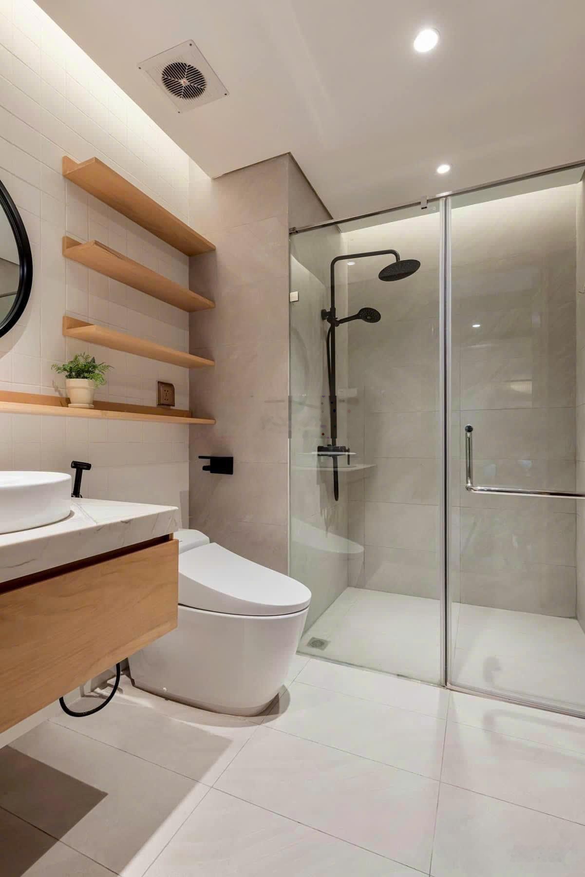 Cần bán gấp căn hộ 2PN view Hồ Starlake sẵn sổ đỏ tại CC 6th Element Nguyễn Văn Huyên LH 0818111135