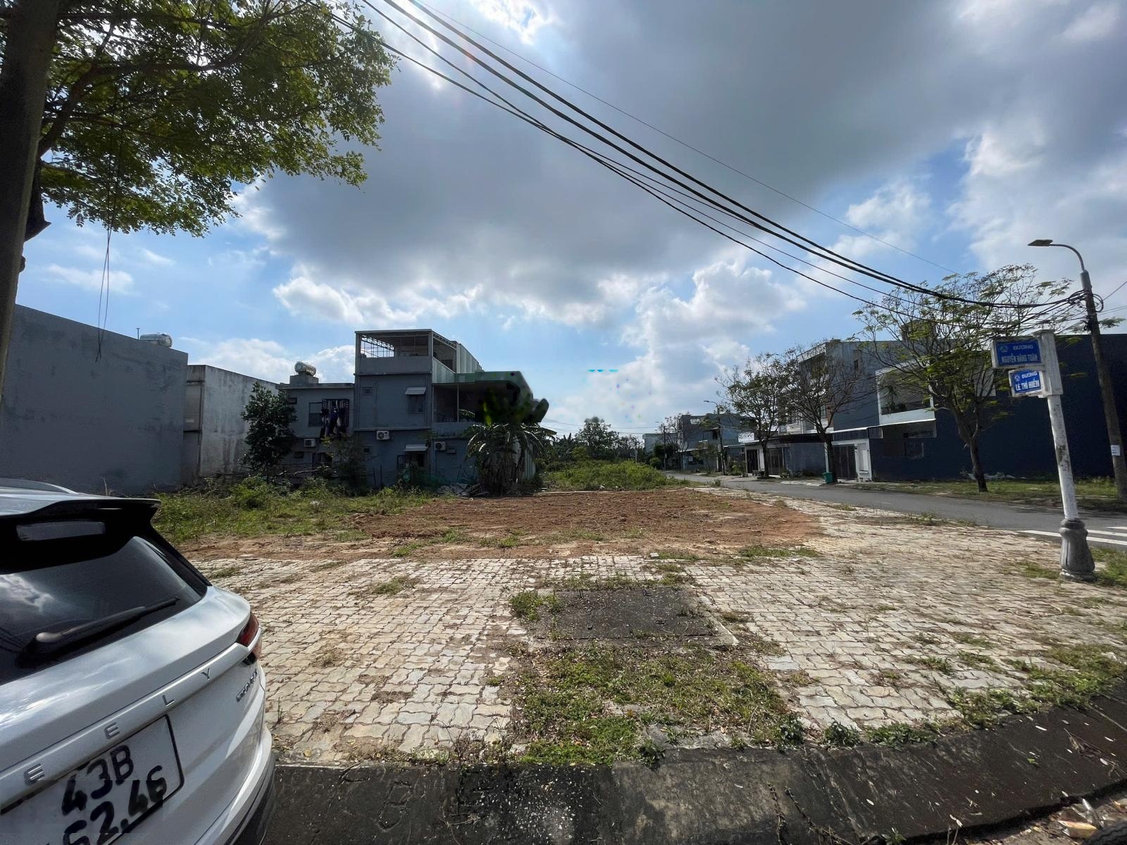 Bán lô góc ngay làng đại học 2 mặt tiền nguyễn đăng tuân - lê thị hiến - ngũ hành sơn - đà nẵng