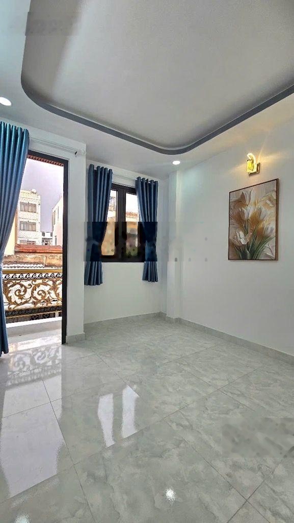 Nhà 2 tầng giá nhình 3 đồng ngã tư bốn xã