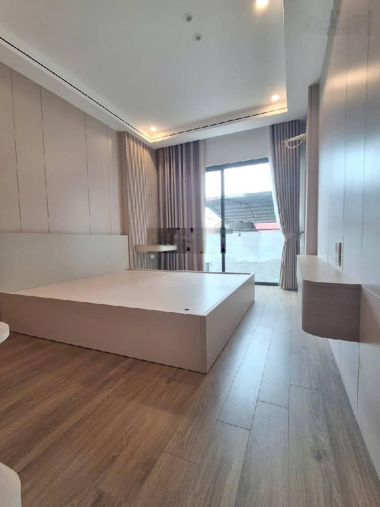 Cực hiếm - khuôn tiền 7tỷ - vài bước oto thông - ngõ rộng trung tâm