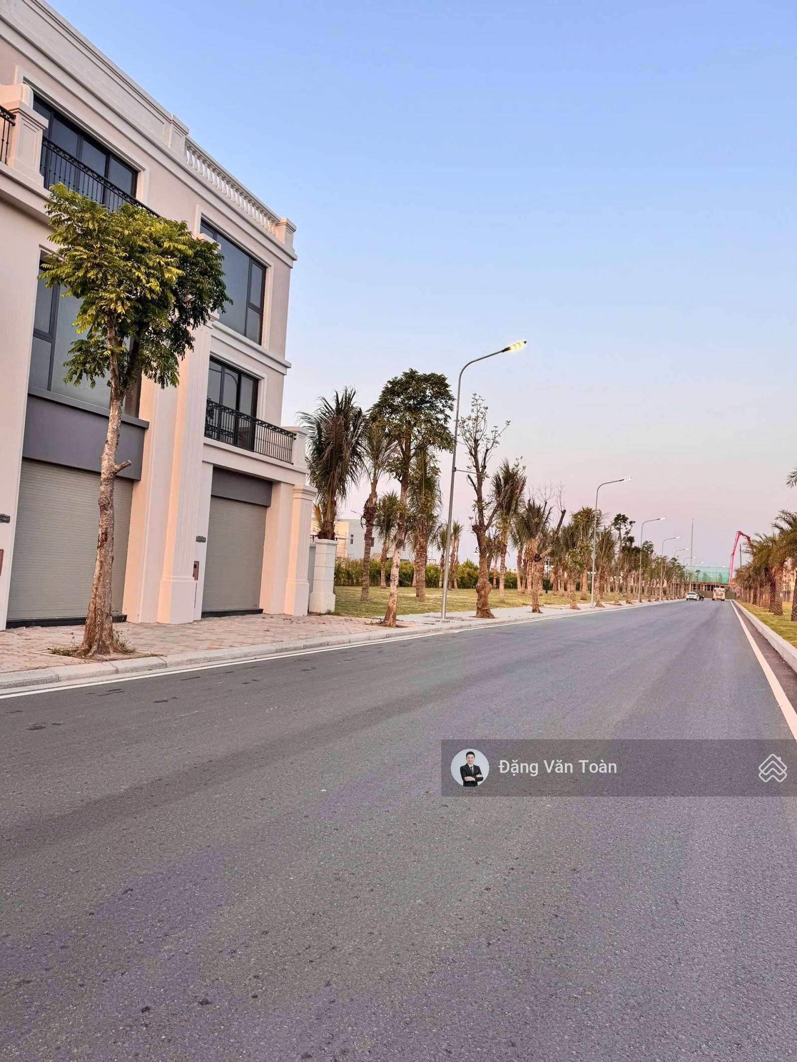 Vinhomes Vũ Yên - nhà 3 tầng - diện tích 90m2 - giá 8,304 tỷ thanh toán sớm