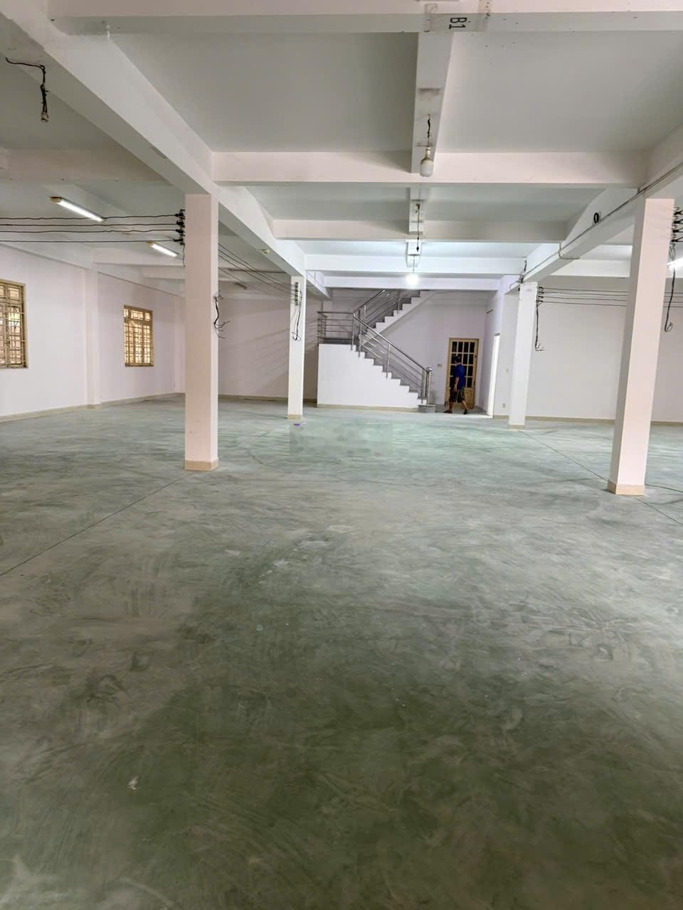 Kho 800m PCCC tự động Mặt Tiền giao Đường Hiệp Bình HBC Thủ Đức, Cho Thuê Giá Tốt