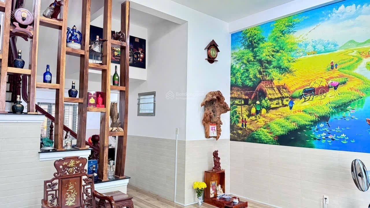 Bán nhà 2 tầng mặt tiền Võ Trường Toản - Bắc Nha Trang - 105m2 ngang 5m