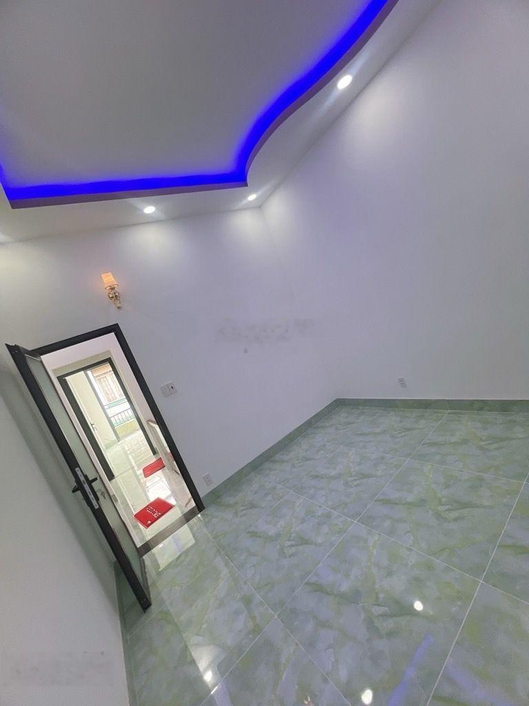 Nhà 2 tầng bình đông q8, mới đẹp ở ngay đón tết, hoàn công đủ nhỉnh nhẹ 5 tỷ ( tl )