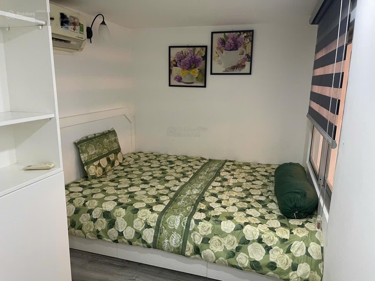 Cho thuê CC Hưng vượng 1, 70m 2pn 1wwc full nội thất, giá 12tr/tháng DT: 0937961088 Thảo