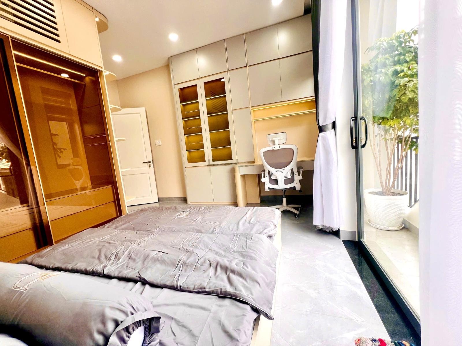 Hẻm 5m, khu phân lô, nhà 4 tầng BTCT, ngang 4m, Phan Huy Ích, Tân Bình, chỉ 6.x tỷ