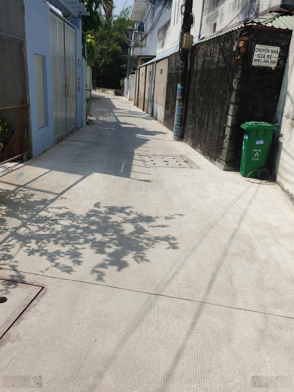 Lô đất đẹp Phú Hữu, Quận 9 cũ DT 112m2 full thổ cư - SHR. Giá bán cực tốt chỉ 3,7 tỷ