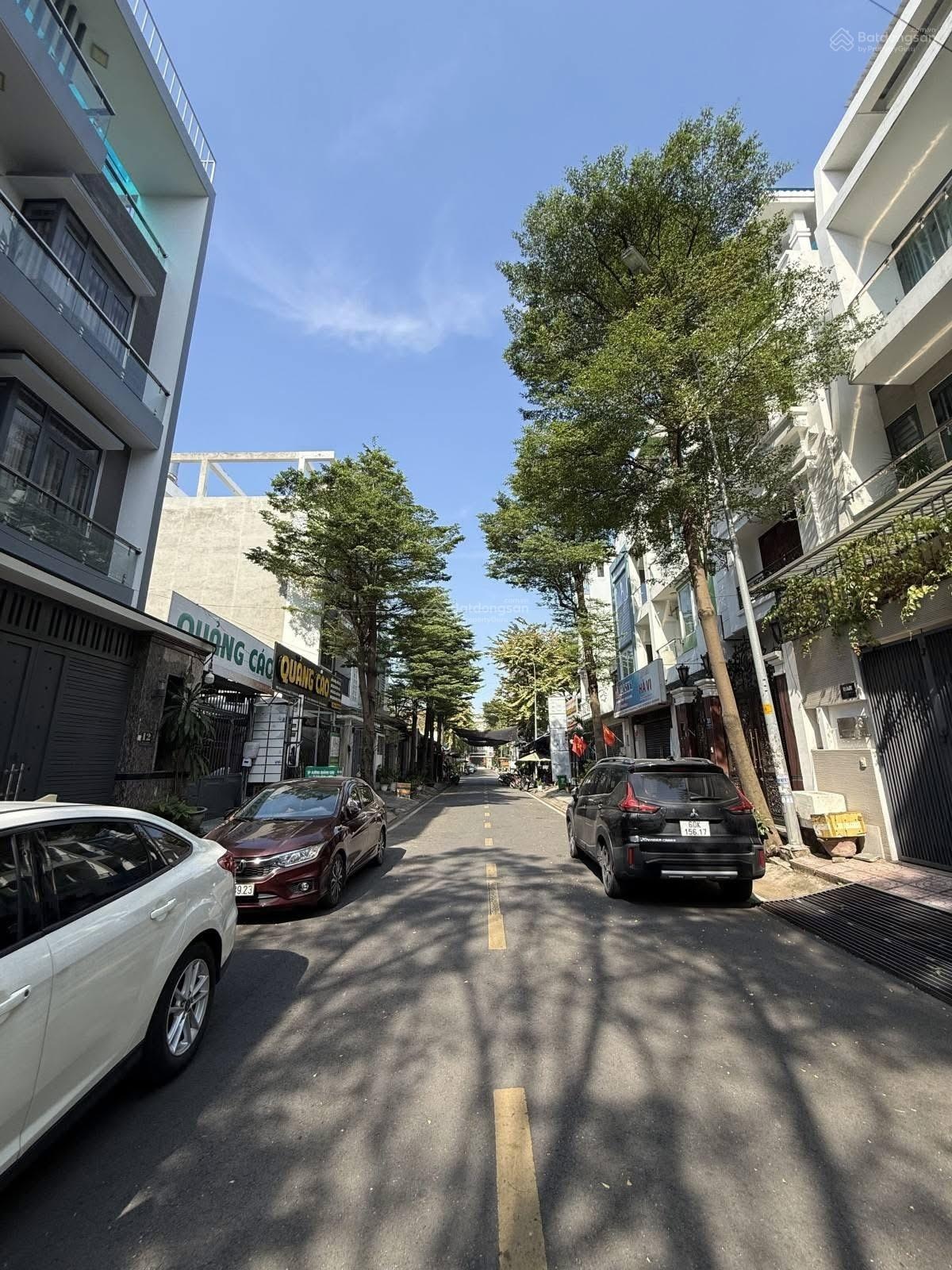 Nhà 3 Tầng khu dân trí 100m2 (5x20), Hiệp Bình Phạm Văn Đồng Hiệp Bình Chánh Thủ Đức đường 10m