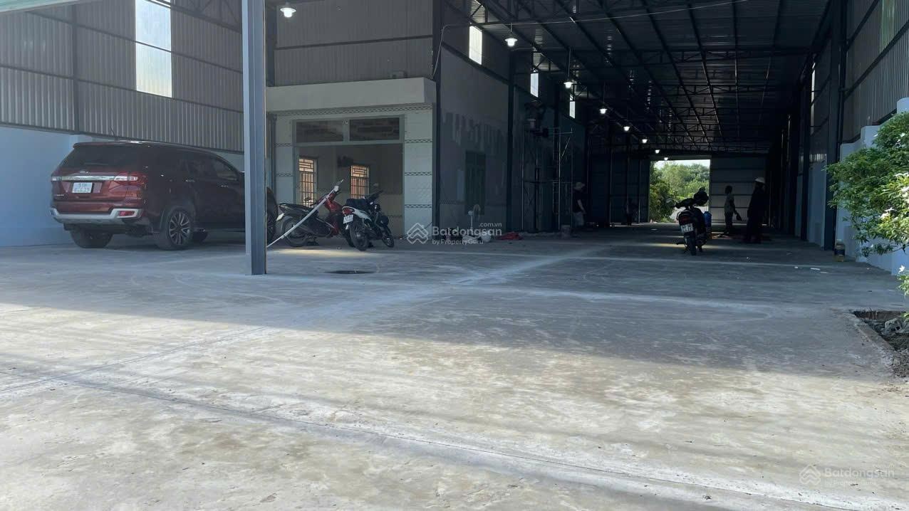 Bán xưởng 5200m2 Mặt tiền Hương lộ 2 Trảng Bàng Tây Ninh.