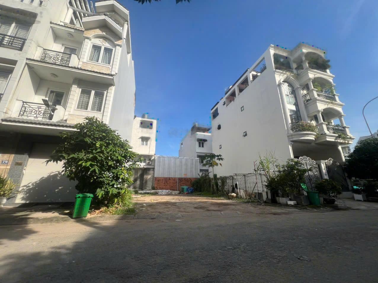 Duy nhất 1 lô đất biệt thự MT đường 10A An Khánh, Quận 2 (cũ), 223,8m²