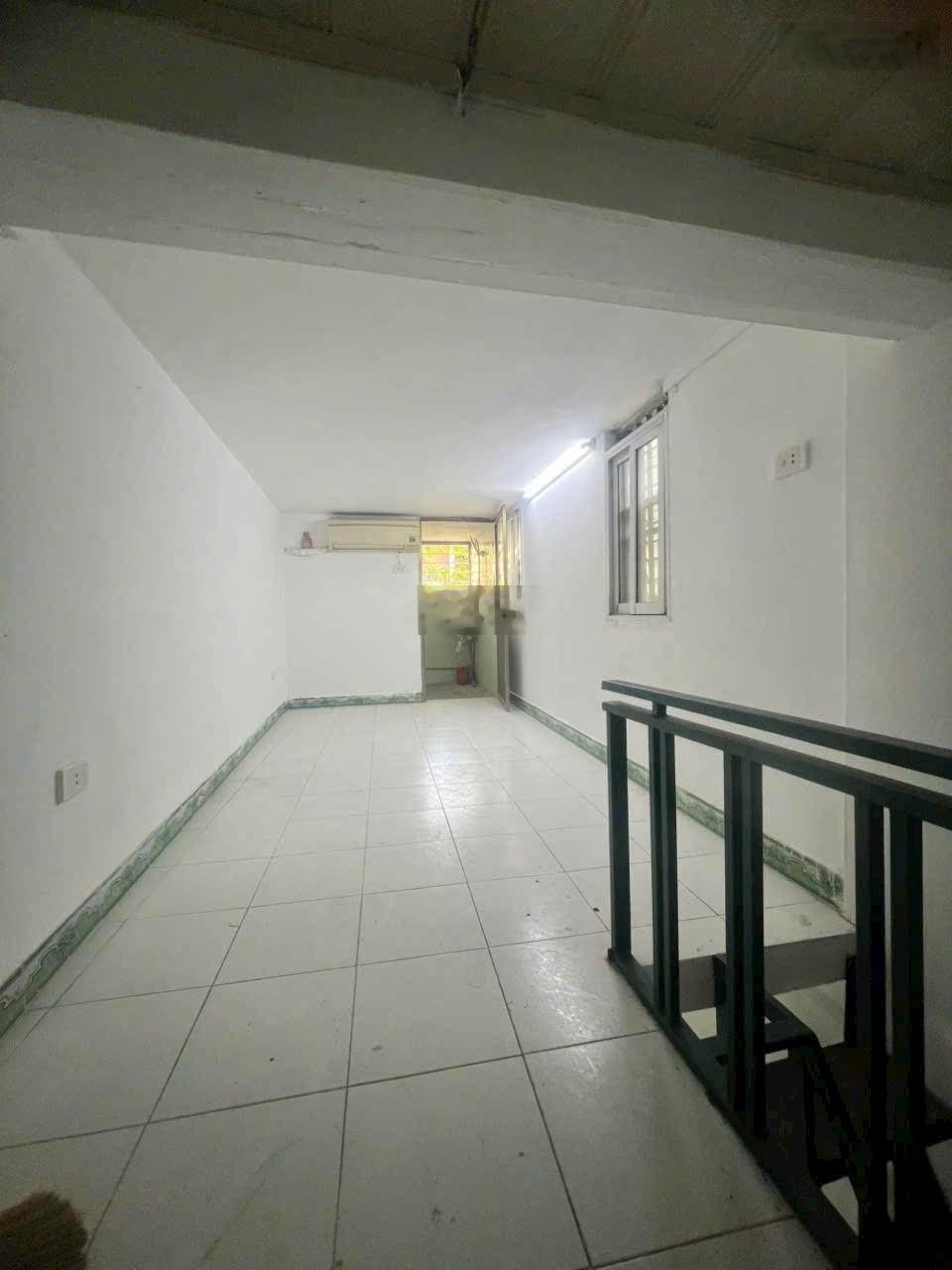 Nhà đẹp phố Thiền Quang ở luôn cực hiếm