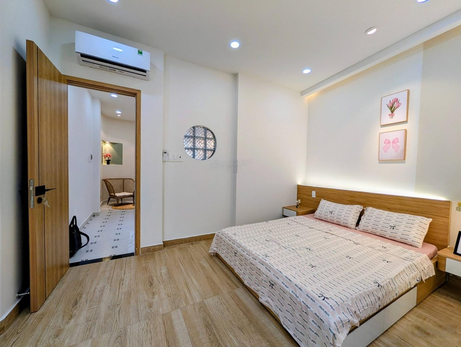 Hiếm - nhỉnh 7 tỷ nhà mới rất rộng 68m2 3PN full nội thất ngay gần Coopmart Nguyễn Kiệm