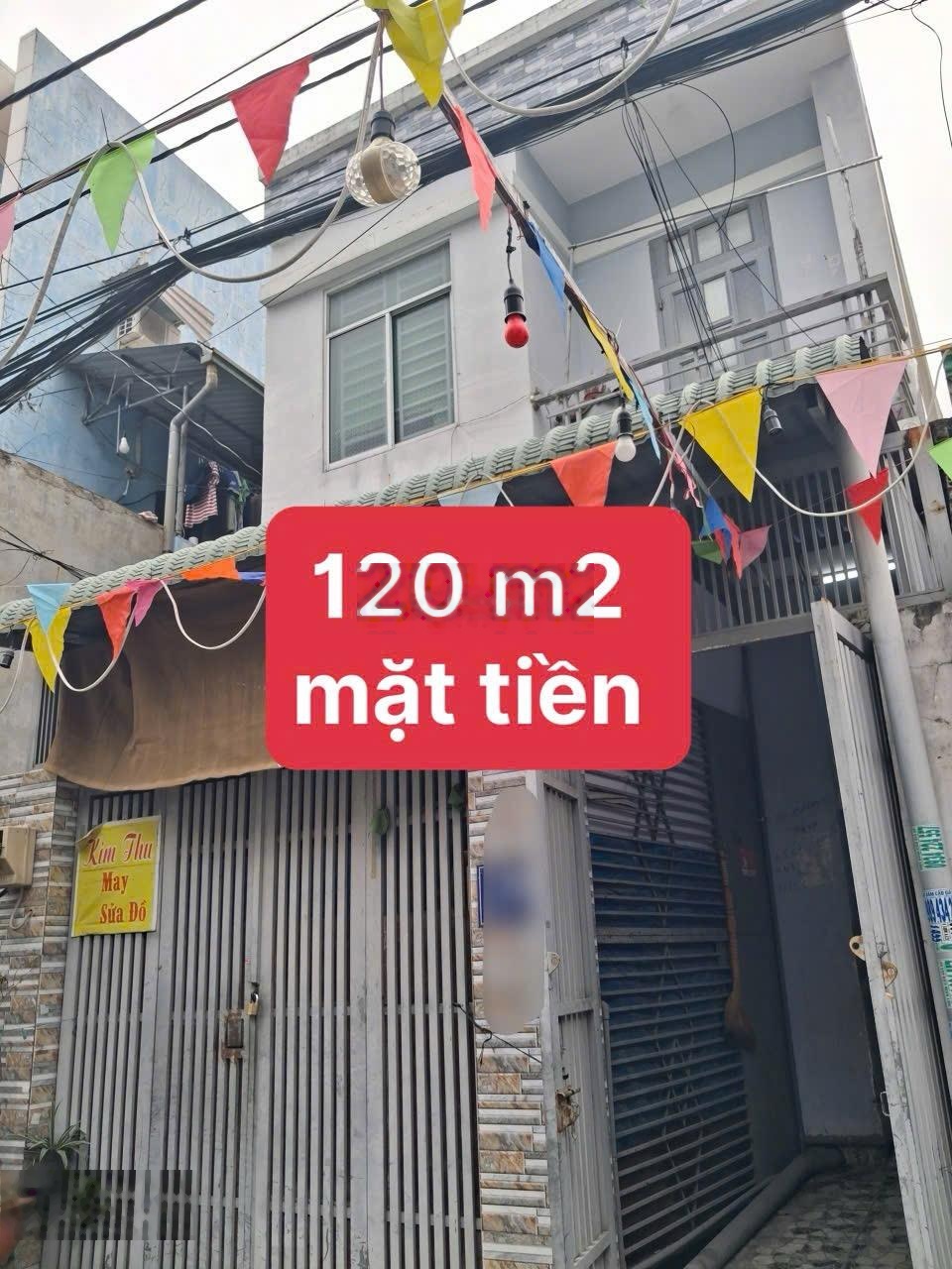 NHÀ 2 tầng MẶT TIỀN Linh Đông 120 m2 chỉ 8,1 tỷ Thương lượng, đường thông ko quy hoạch