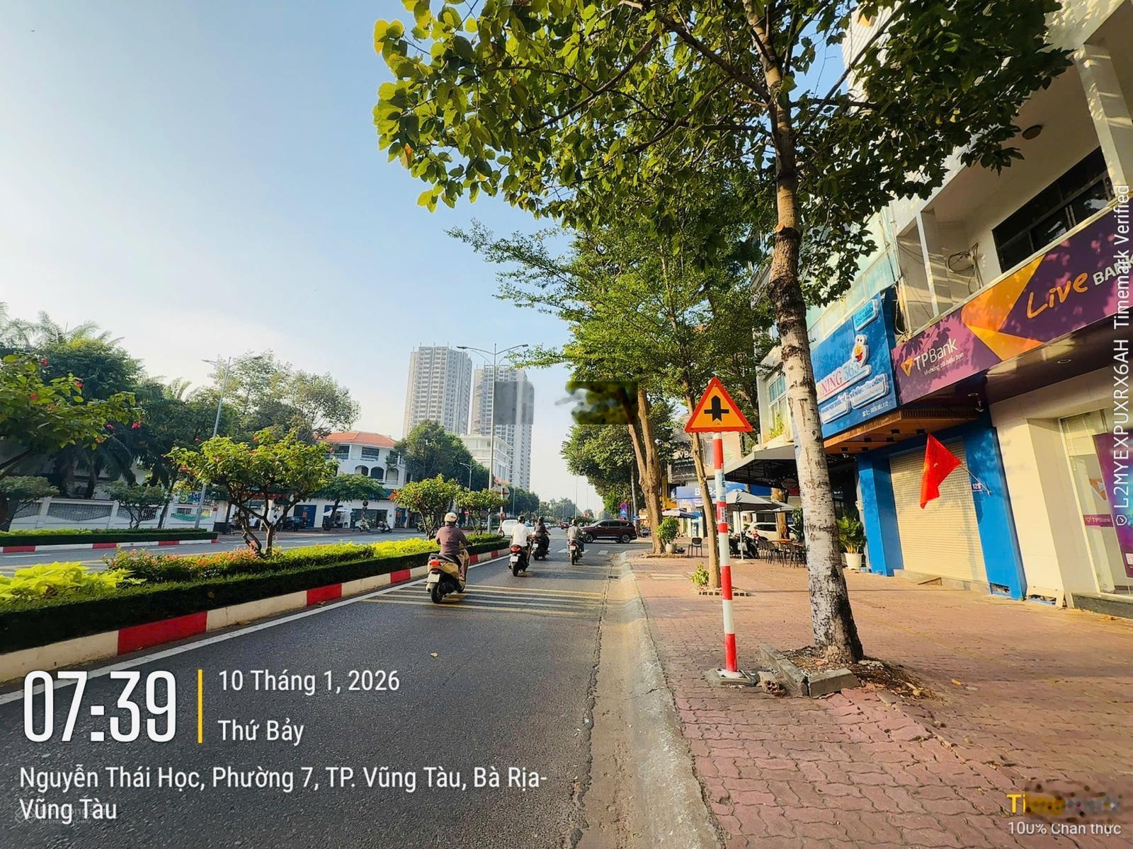 Bán nhà mặt tiền đường Nguyễn Thái Học, ngay khu TT thương mại, siêu thị Coopmax Phường 7 Vũng Tàu