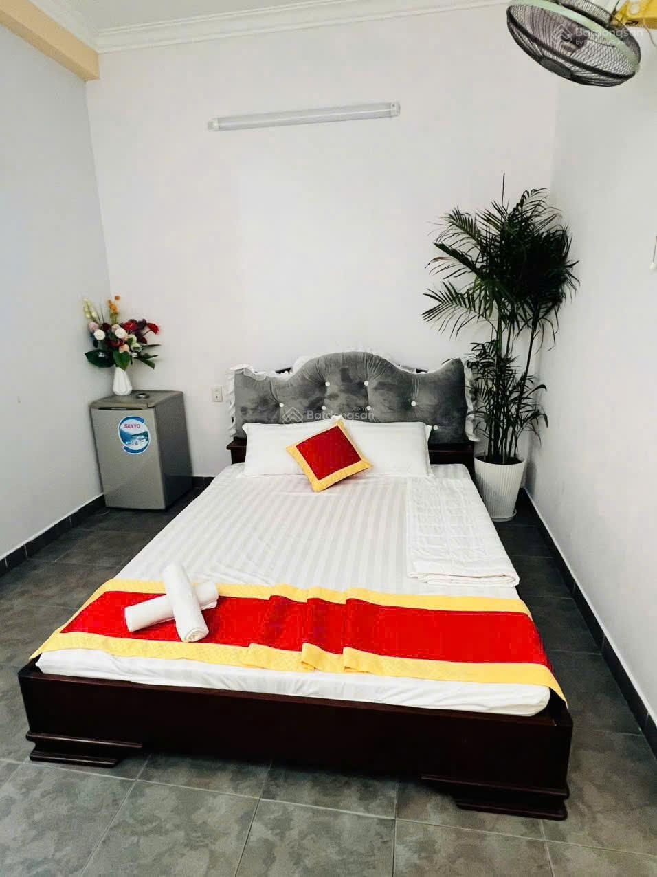 Bán nhà nghỉ / khách sạn mặt tiền trần bình trọng, vũng tàu full thổ cư, dòng tiền sẵn chỉ 16 tỷ