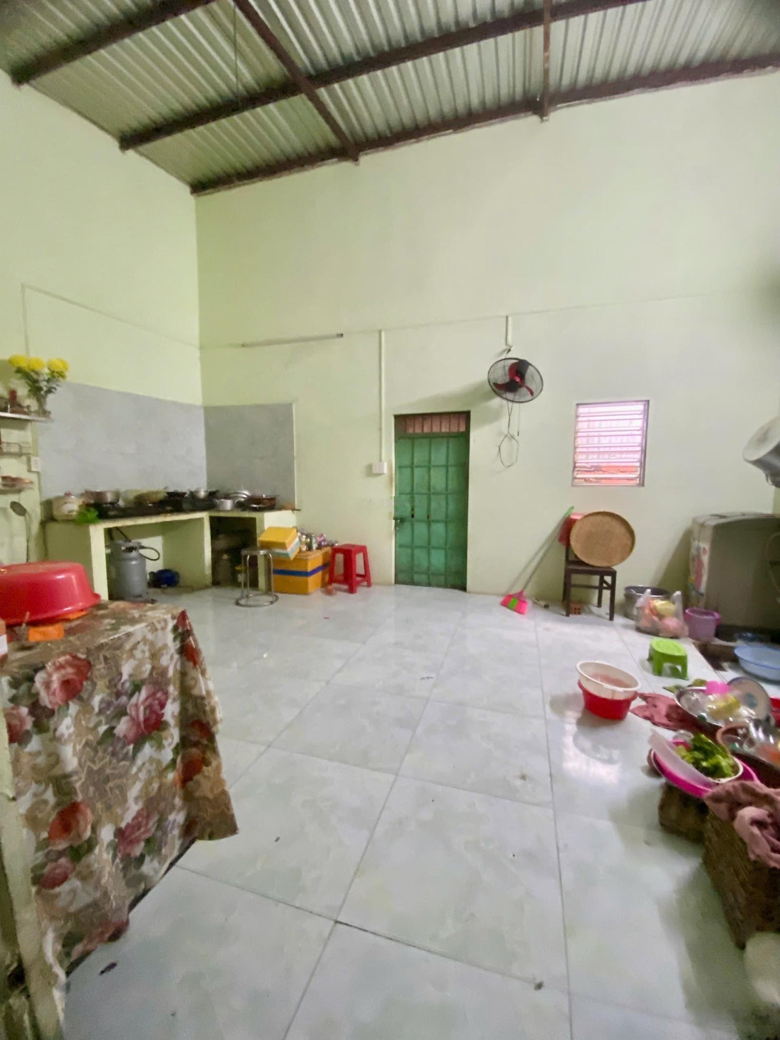 Nhà hẻm xe hơi 100m ra mặt tiền Nguyễn Ảnh Thủ, Tô Ký, CN 116m2 (4,8x23) giá rẻ 5,3 tỷ