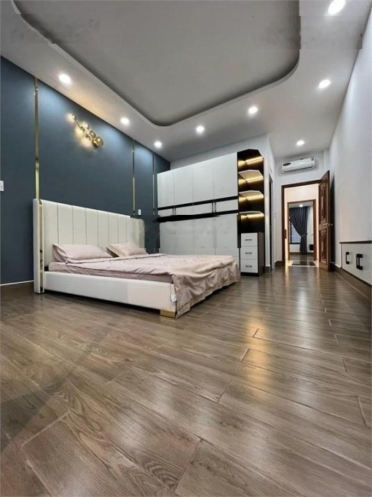 Hẻm xe hơi 6m Huỳnh Văn Bánh, Phường 13, Phú Nhuận (4.5x14m, 4 lầu) giá 15.5 tỷ