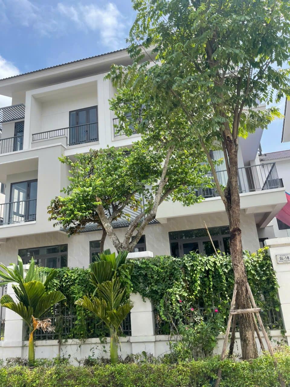 Biệt thự song lập 180m² hướng nam mát mẻ sổ đỏ sẵn tay giá chỉ 71tr/m2- giá ngang chung cư