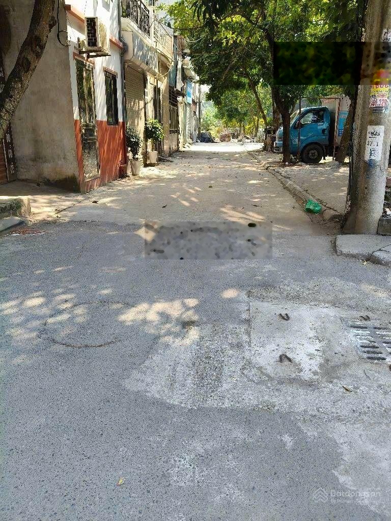 Bán đất Hoa Lâm Việt Hưng Long Biên | Lô góc 2 mặt đường ô tô thông view hồ 40m2 8 tỷ 550tr