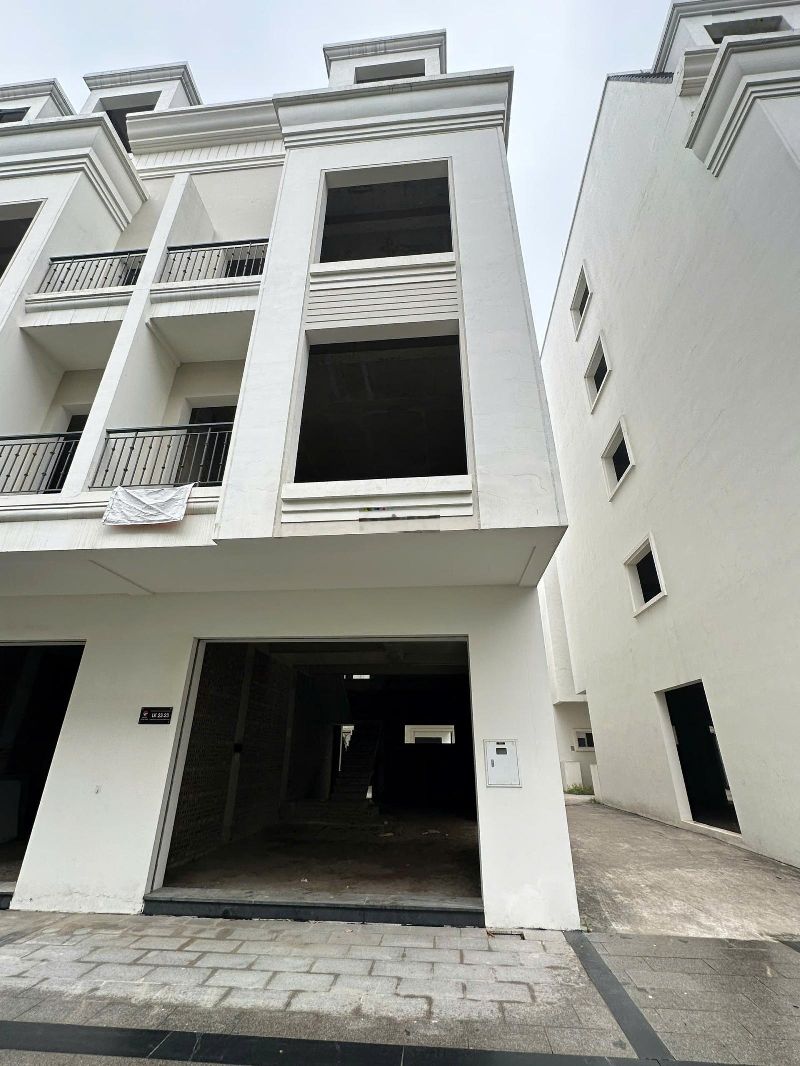 Giao bán cực phẩm liền kề 5 tầng phân khu Anh Quốc Hinode Royal Park (Hoài Đức)