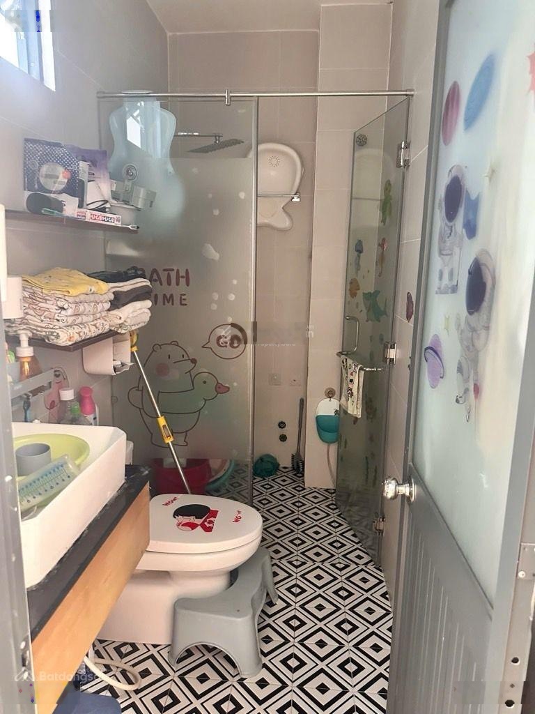 Bán nhà Hiệp Bình Chánh, Thủ Đức, khu Vip bên sông ít nhà bán, xe tải tới nhà