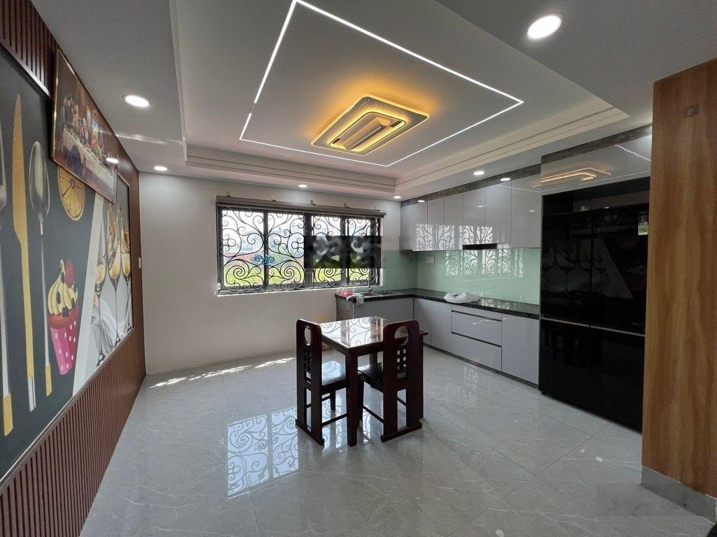 + Nhà mới 4 tầng 6PN 5WC gần Aeon Mall Tân Phú chiều ngang 4.5m bề thế chỉ nhỉnh hơn 6 tỷ