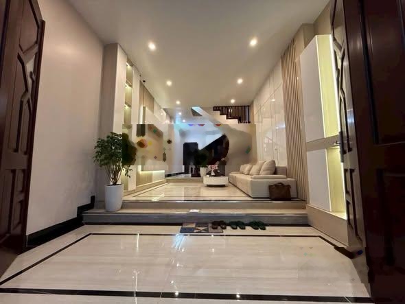 Bán nhà đẹp phố minh khai quận hai bà trưng