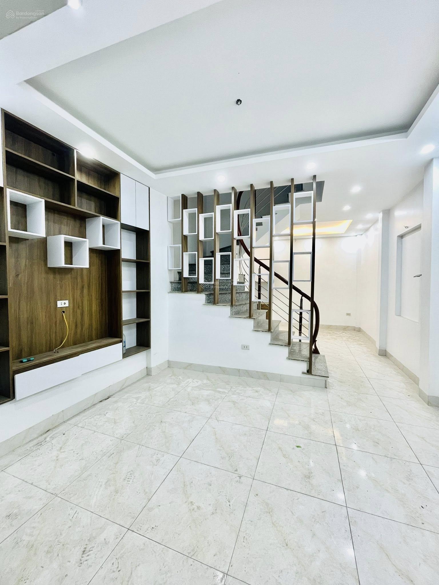 Bán nhà tổ 7 Đa Sỹ - Hà Đông, nhà thoáng ngõ nông, vị trí đẹp, ôtô đỗ gần gần THCS & THCS Kiến Hưng