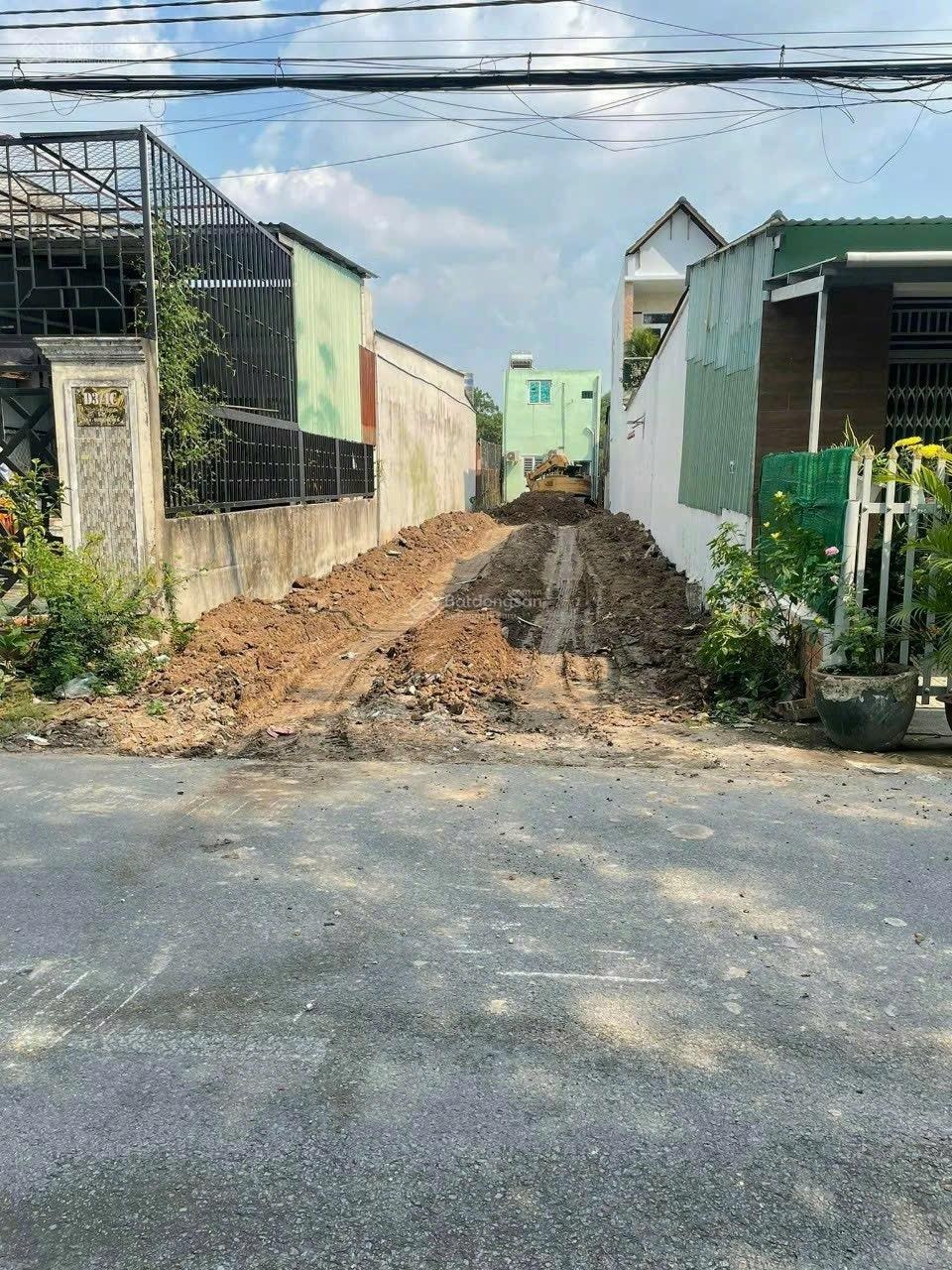 Đất thổ 194m2 Mặt tiền đường Kinh A xã Lê Minh Xuân